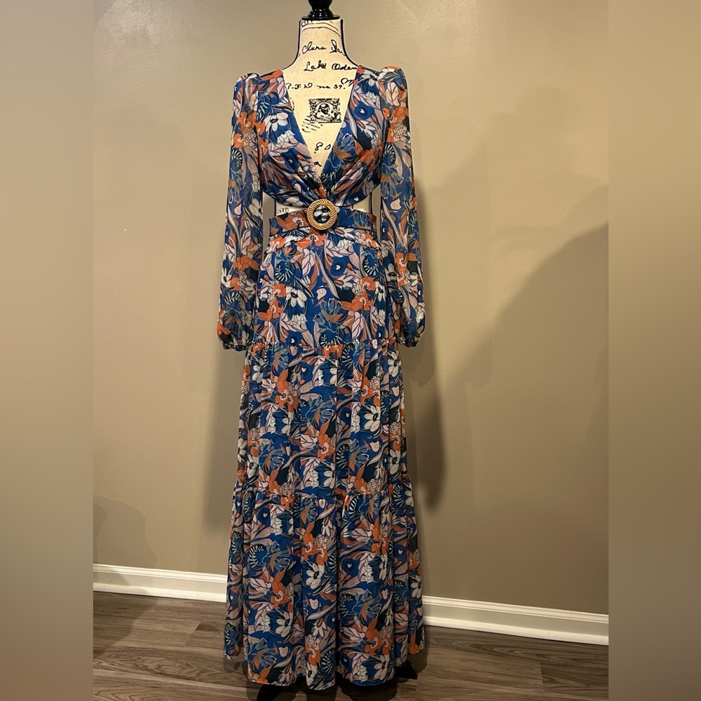 Gianni Bini Lillian Floral Print Deep V-Neck Cut-Out Tiered A-Line Dress - Picture 1 of 16